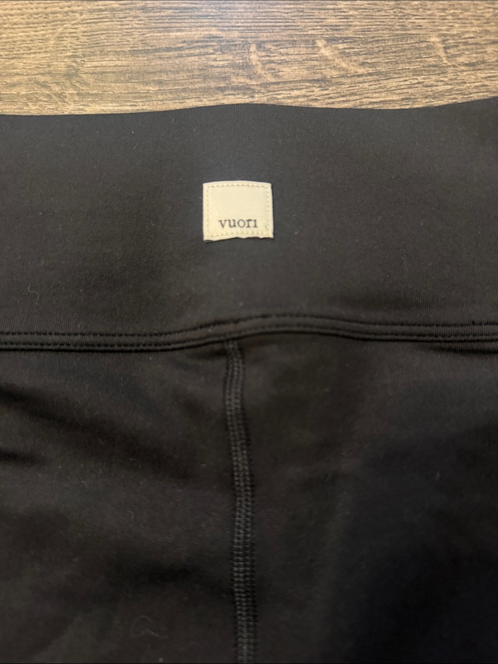 Vuori Halo Micro Short. Solid Black. Large. NWT - Picture 3 of 4